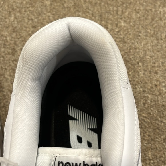 New Balance 550 white/white Mens size 10.5 US - Picture 9 of 10